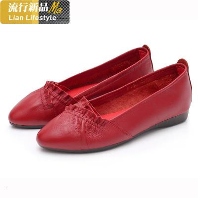 春秋真皮豆豆鞋女牛皮平底单鞋软底防滑妈妈鞋牛筋底尖头女式皮鞋知义(ZHIYI)休闲鞋