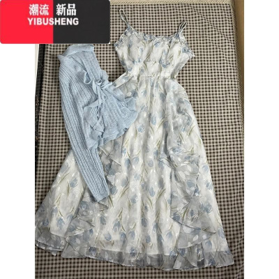 YIBUSHENG法式复古碎花吊带连衣裙女季2024新款收腰显瘦设计感度假长裙子