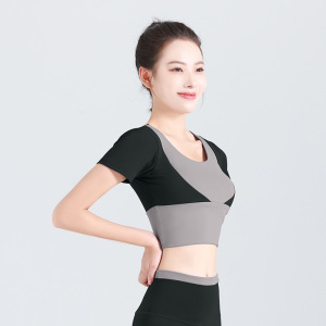 拼色露脐短袖运动健身上衣速干免穿文胸瑜伽紧身短袖女