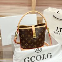 欧美女士包包女2026新款高级感女包印花时尚小众水桶包单肩斜挎包手提包小包