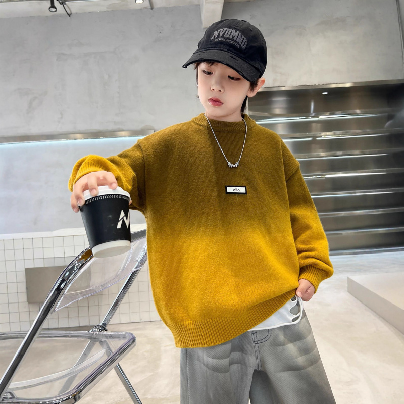 男童毛衣新款秋冬洋气针织衫保暖大儿童冬装渐变色加厚上衣潮