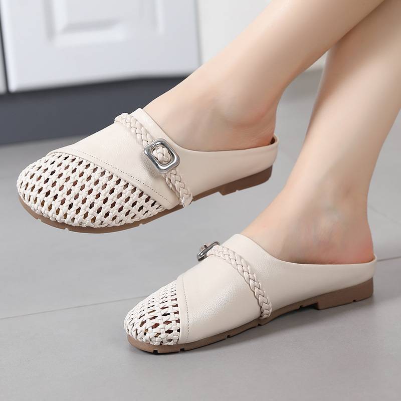 法式镂空编织包头拖鞋女外穿年新款懒人一脚蹬复古风软底凉鞋