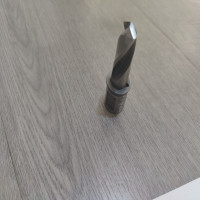 芍春 空心钻头9.8mm 个